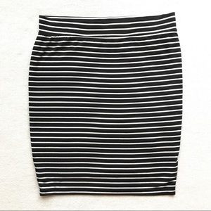 Marine Layer Black & White Stripe Pencil Skirt